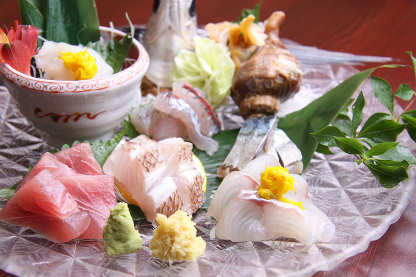 sashimi100.jpg
